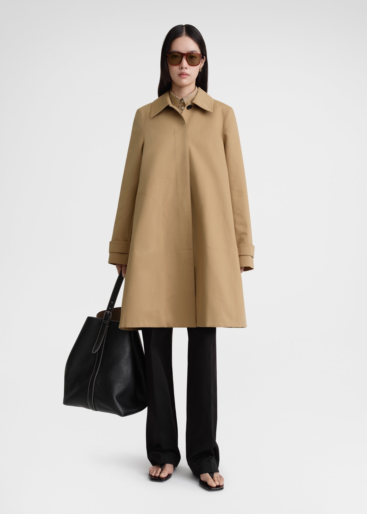 TOTEME｜COATS (A-line car coat (242-WRO1596-FB0156 126)) Totême A-line car coat caramel | REVERSIBLE