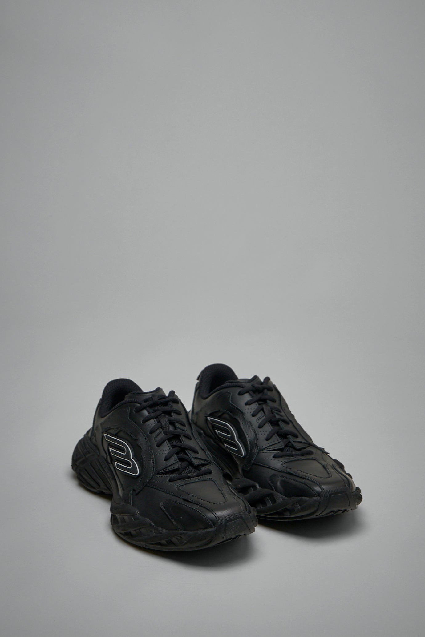 Monday Shoe - 2