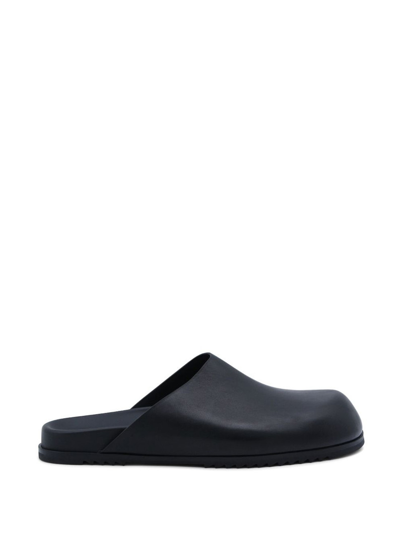 black mules 1