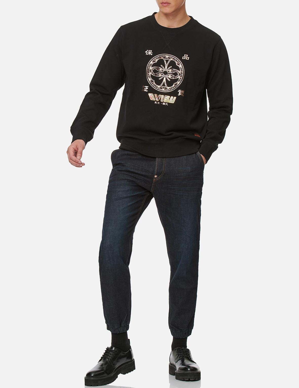 KAMON FOIL-PRINT AND SCROLL DAICOCK APPLIQUÉ SWEATSHIRT - 5