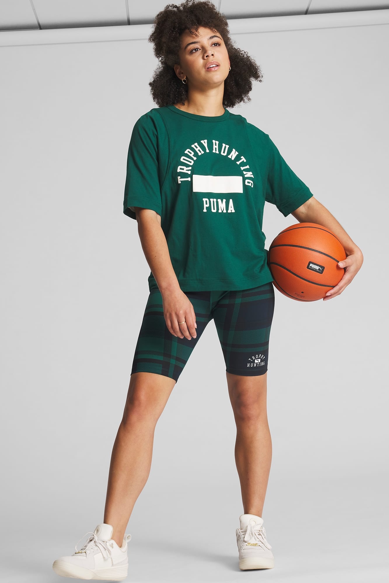 PUMA x TROPHY HUNTING Women's Basketball Biker Shorts - 4