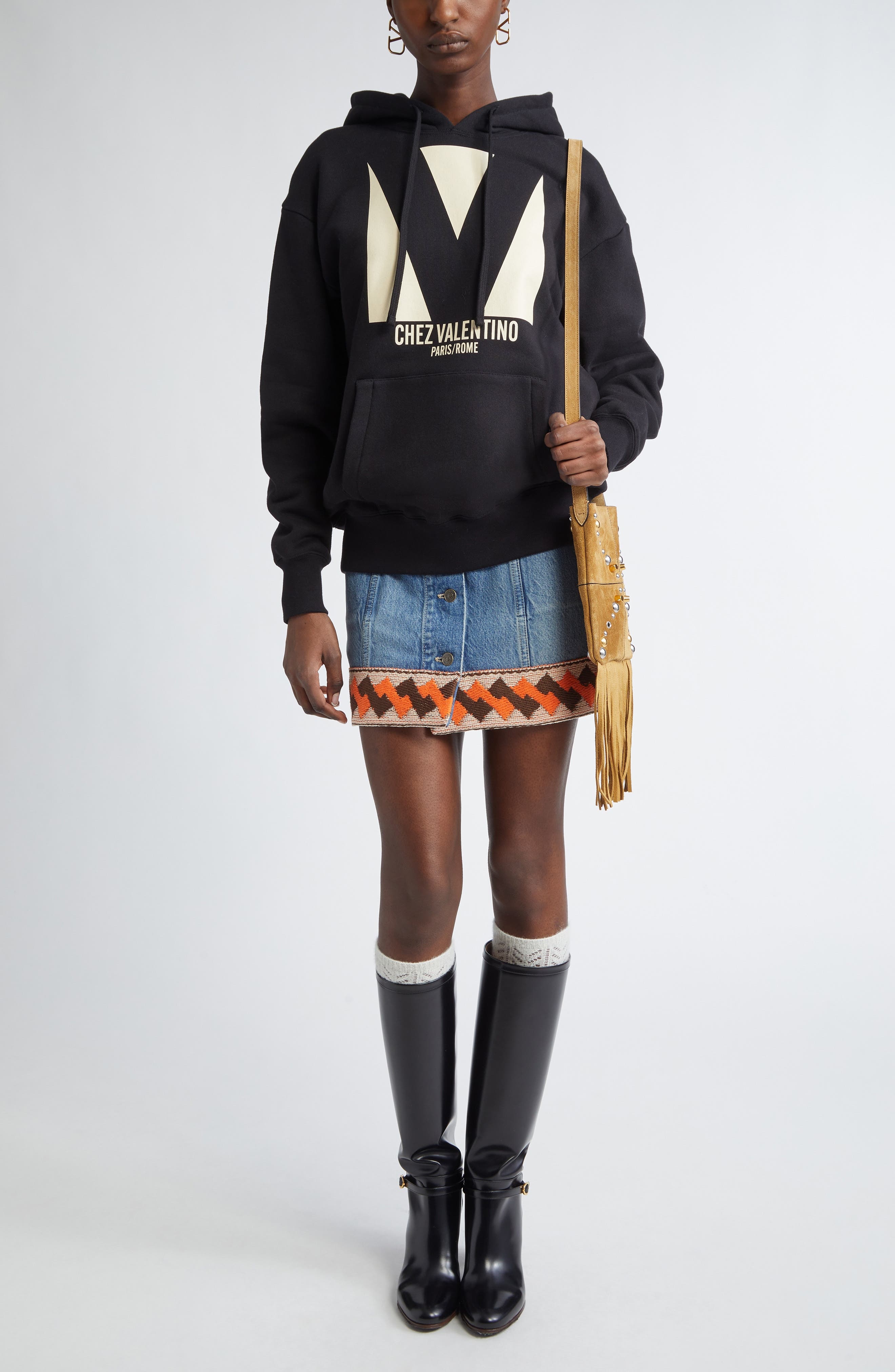 Valentino Garavani Chez Valentino Oversize Fleece Graphic Hoodie in Black at Nordstrom - 2