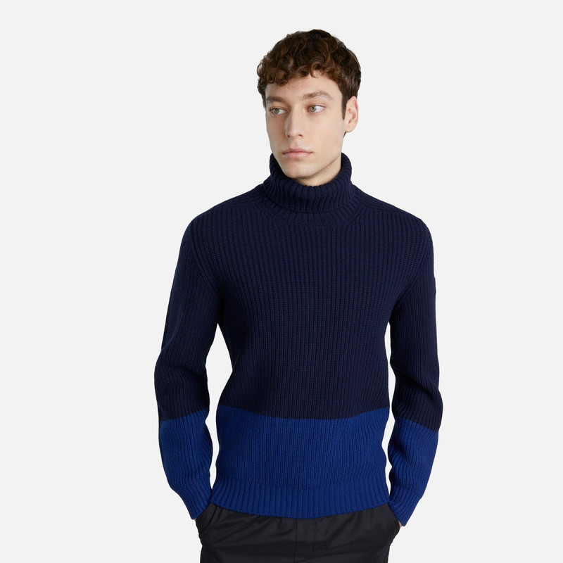 Turtleneck Blue 3