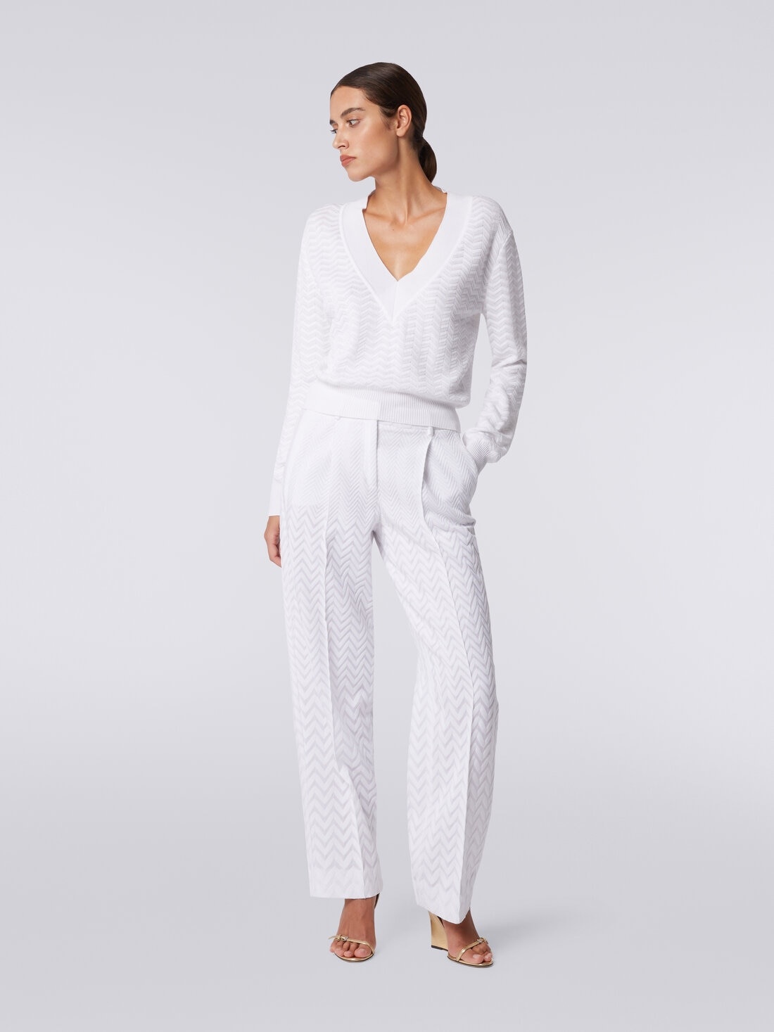 Classic trousers with raschel chevron design - 2
