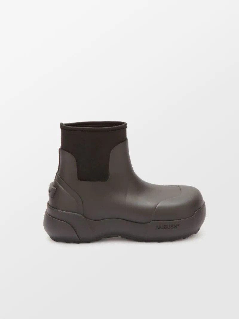 embossed logo chunky boots 1