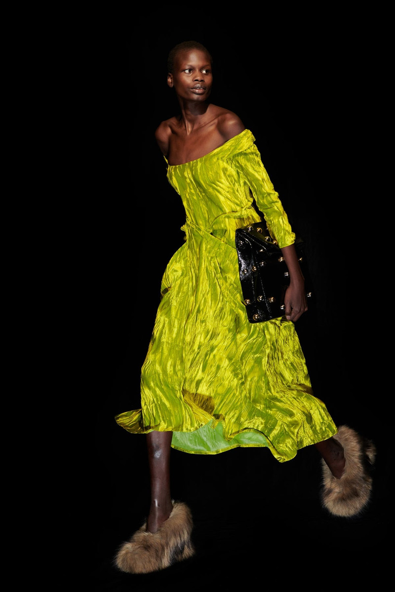 DRAPED OFF SHOULDER DRESS CITRON 7