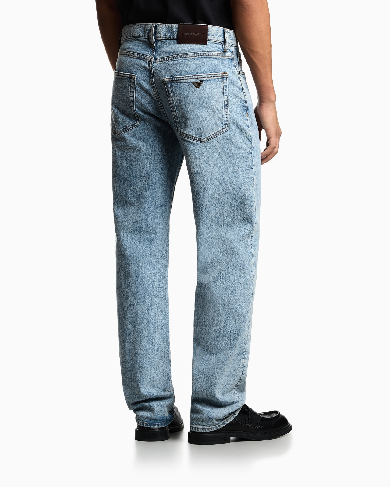 J76 STRAIGHT-FIT JEANS IN A VINTAGE-EFFECT WASHED DENIM - 3