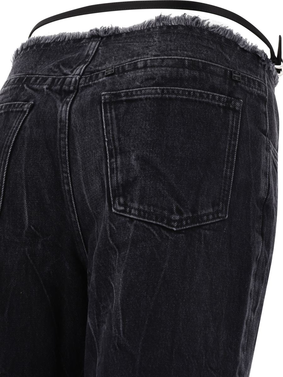 デニム・ジーパン Givenchy Voyou Denim Low-Waist Jeans GIVENCHY Voyou denim low-waist jeans - Black - BW513Z5Y3P001
