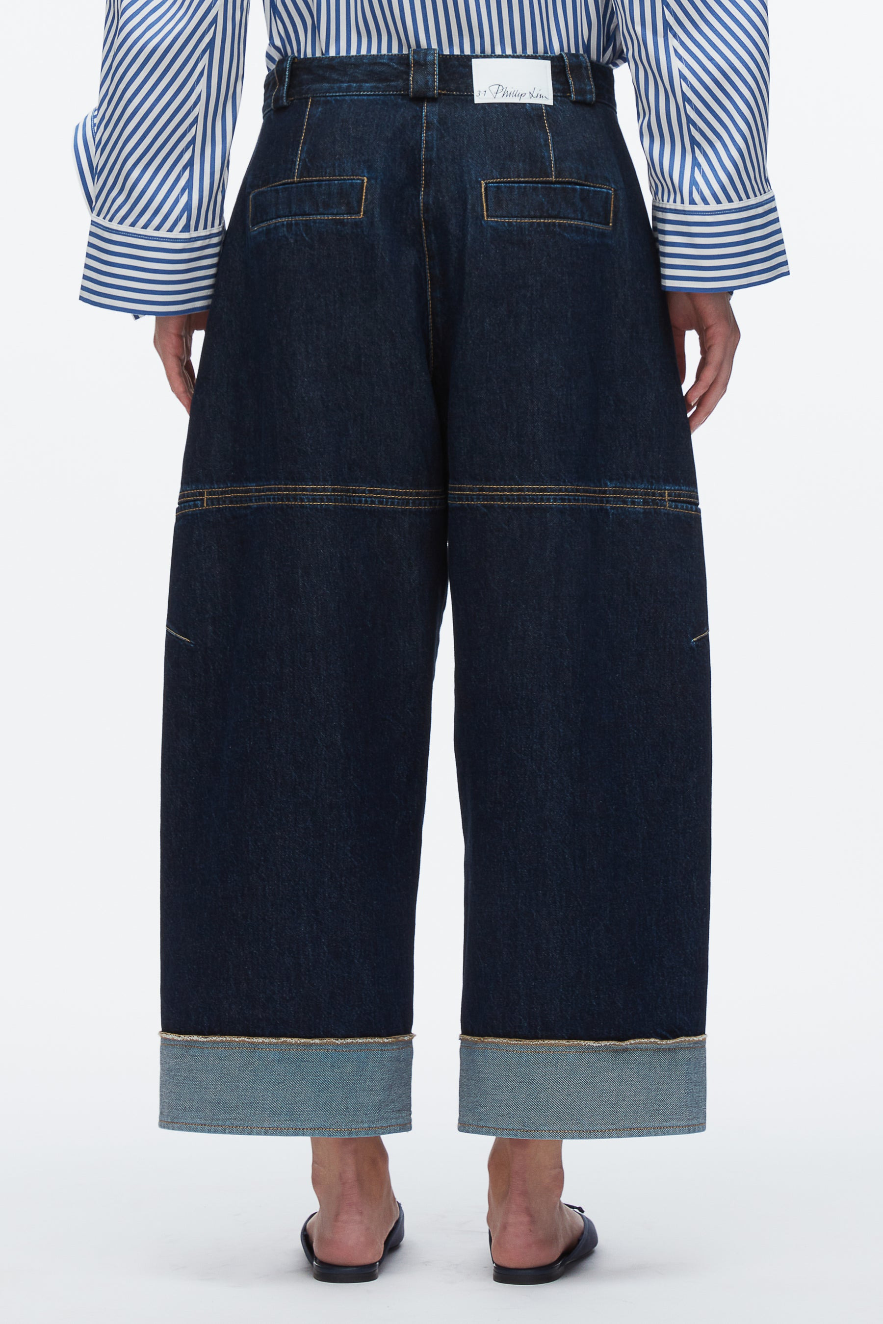 Curved Wide Leg Cropped Jean - 5