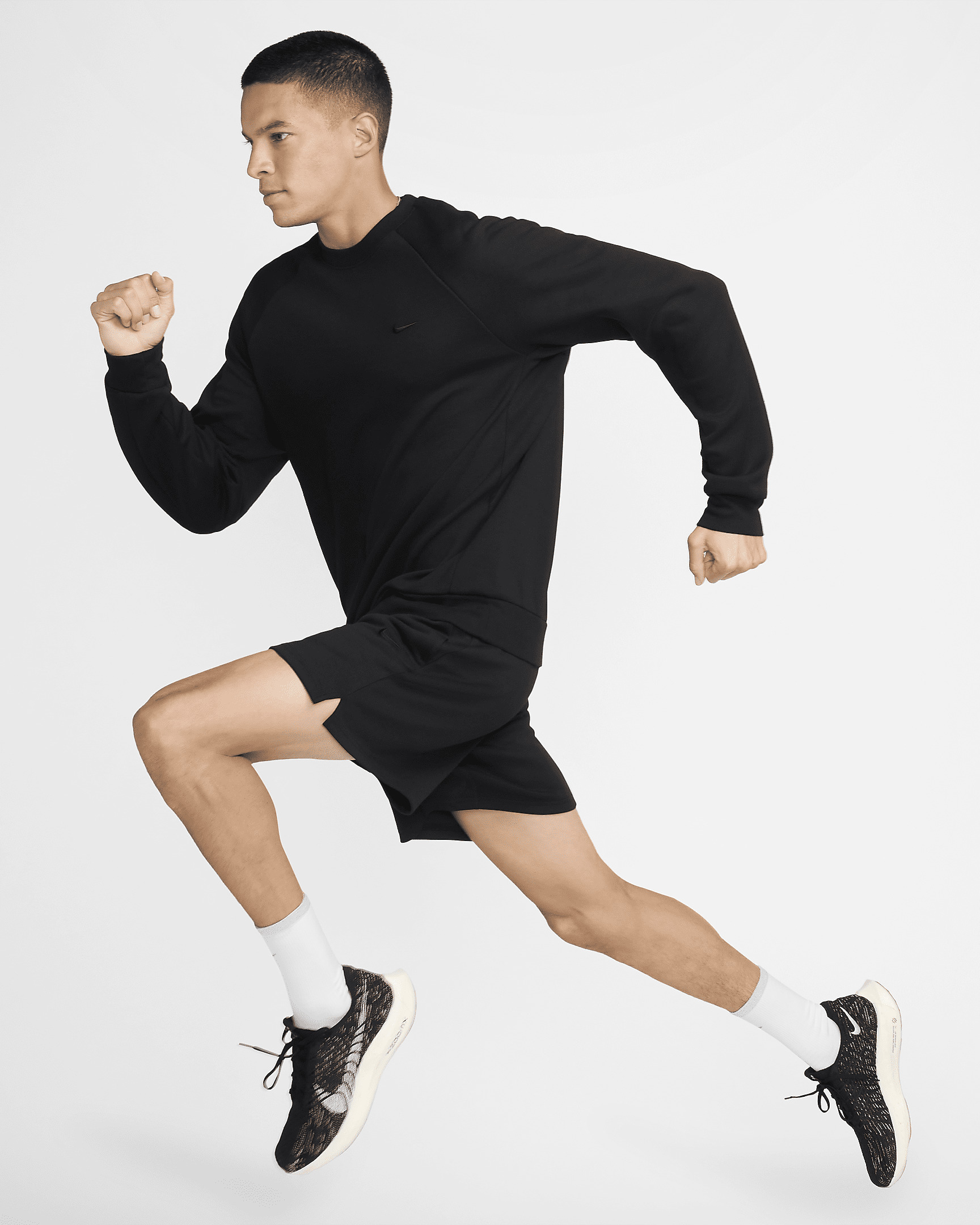 Nike Primary Men's 7" Dri-FIT UV Unlined Versatile Shorts - 7