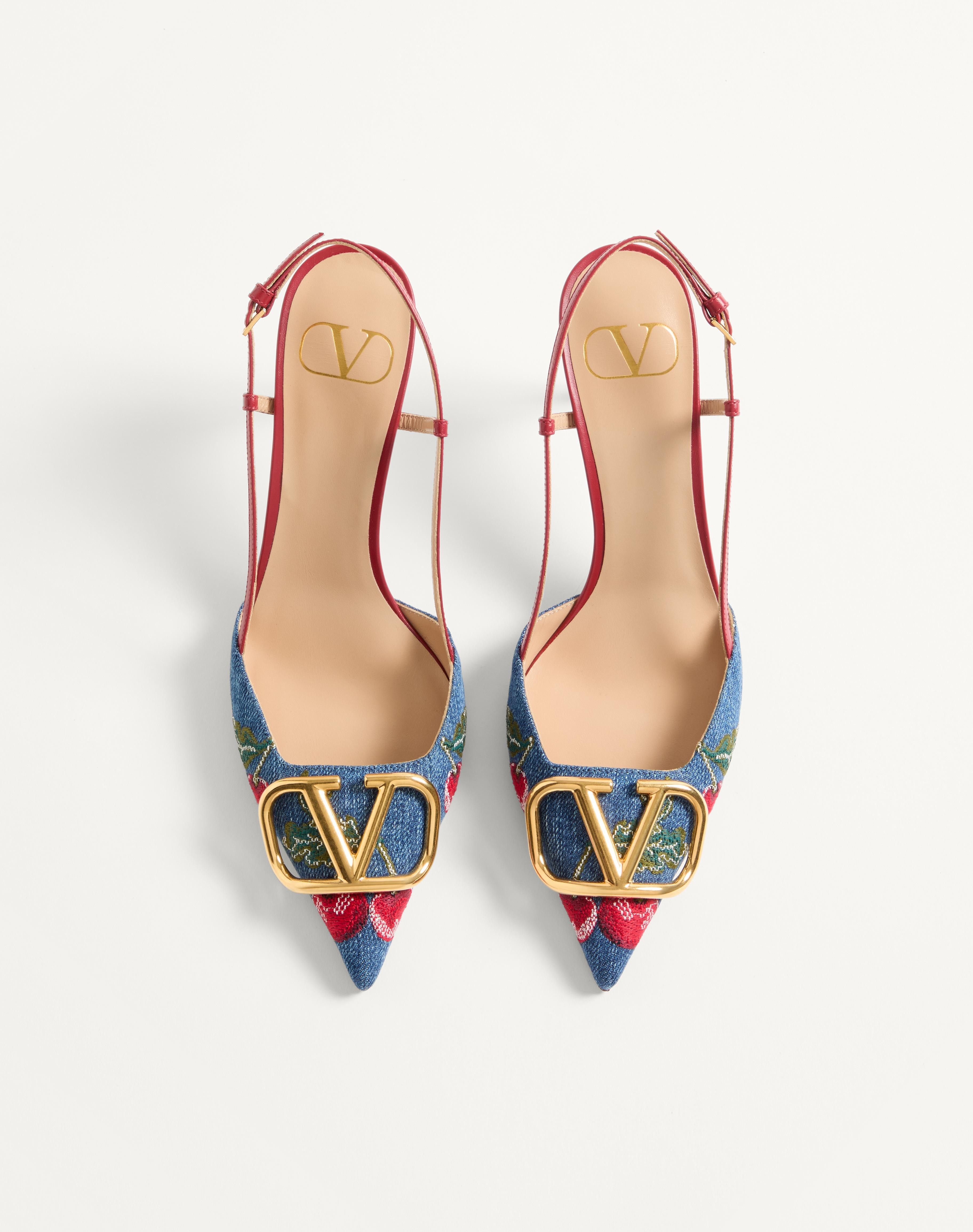 VLOGO SIGNATURE SLINGBACK PUMPS IN DENIM WITH CHERRYFIC EMBROIDERY 80MM - 4