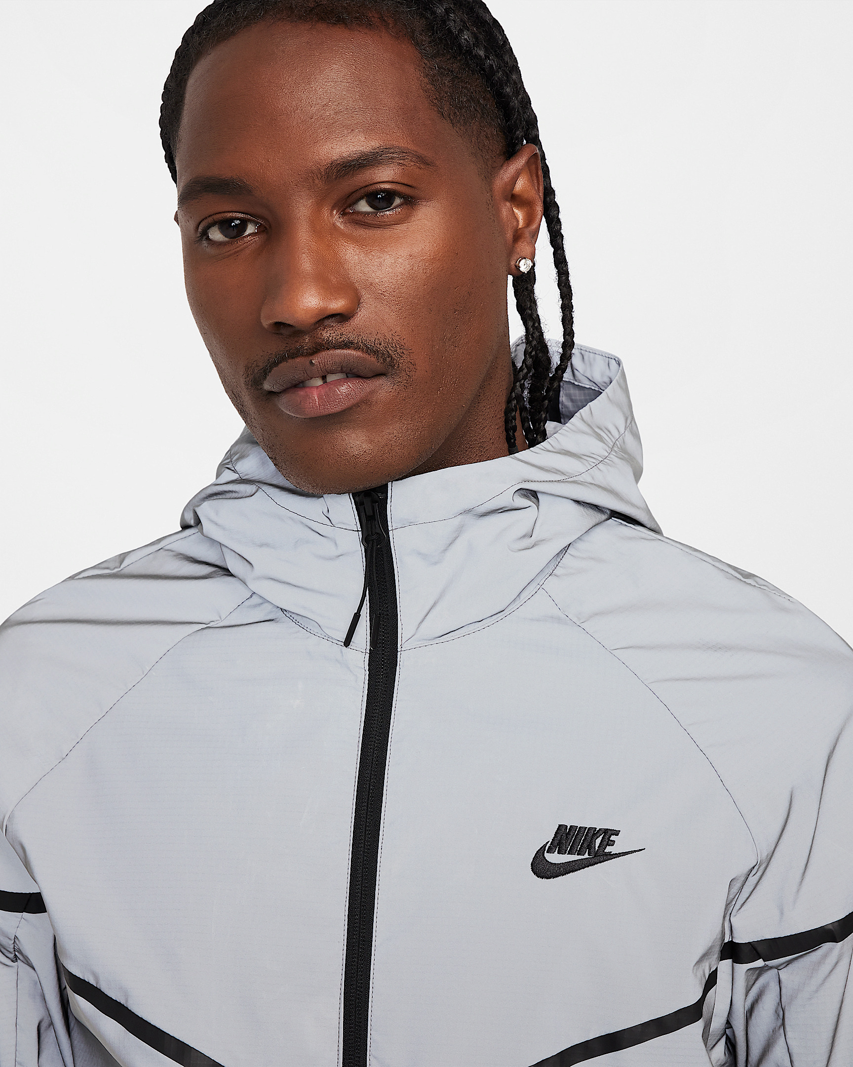 Nike Tech Men's Woven Reflective Jacket - 5