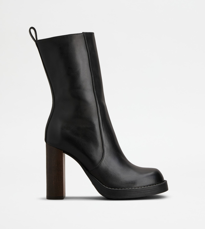 ANKLE BOOTS IN LEATHER - BLACK 1