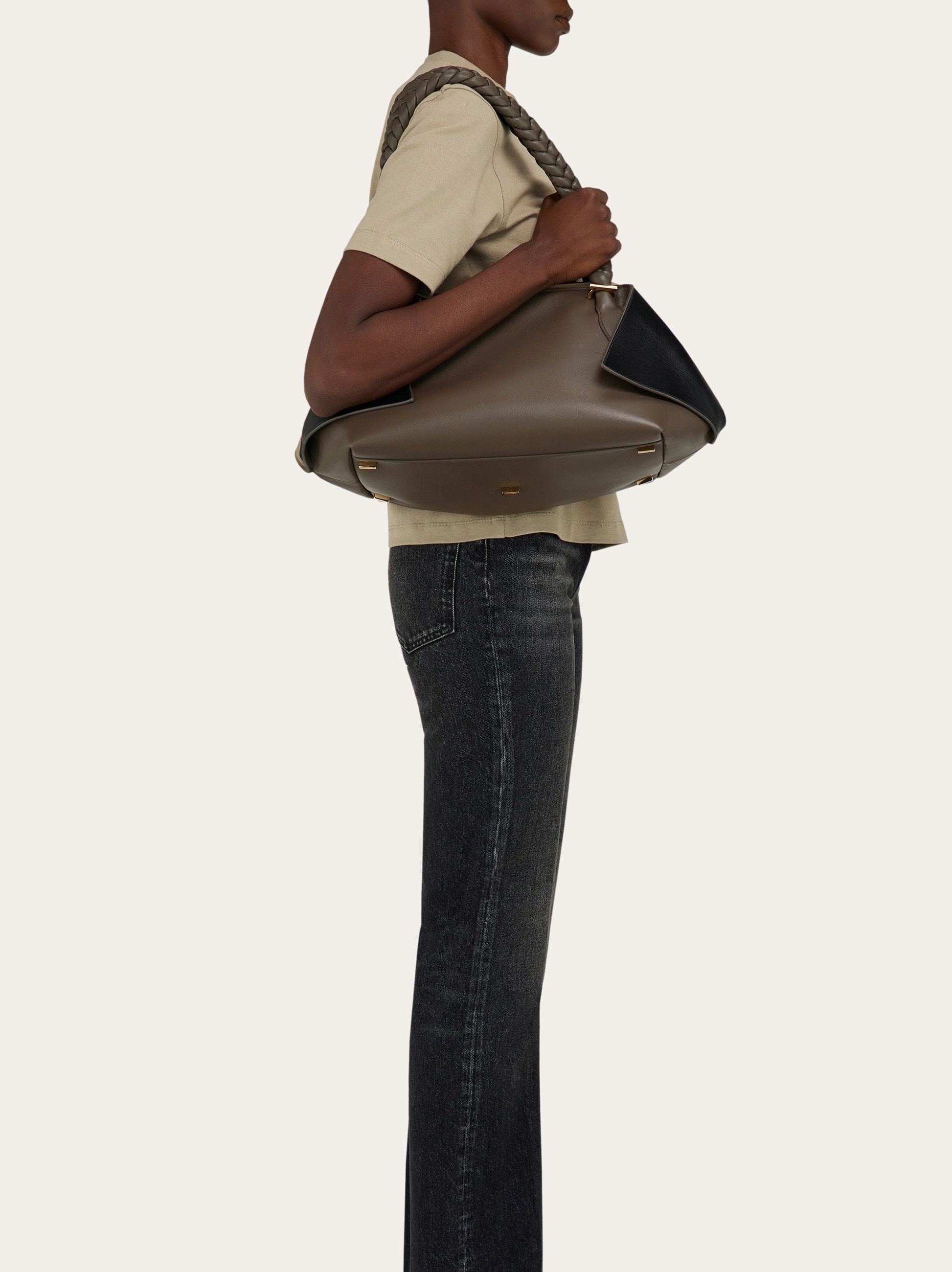 Shoulder bag (L) - 3