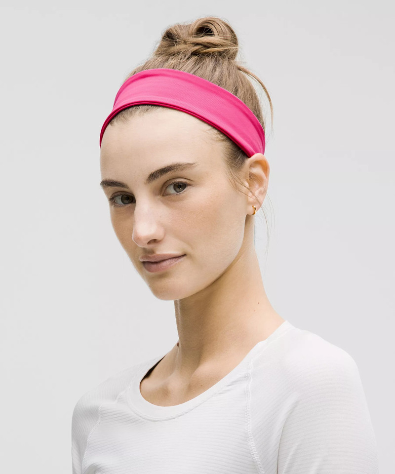 lululemon Women's Luxtreme Training Headband outlook
