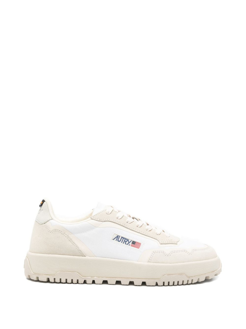 logo-patch sneakers 1