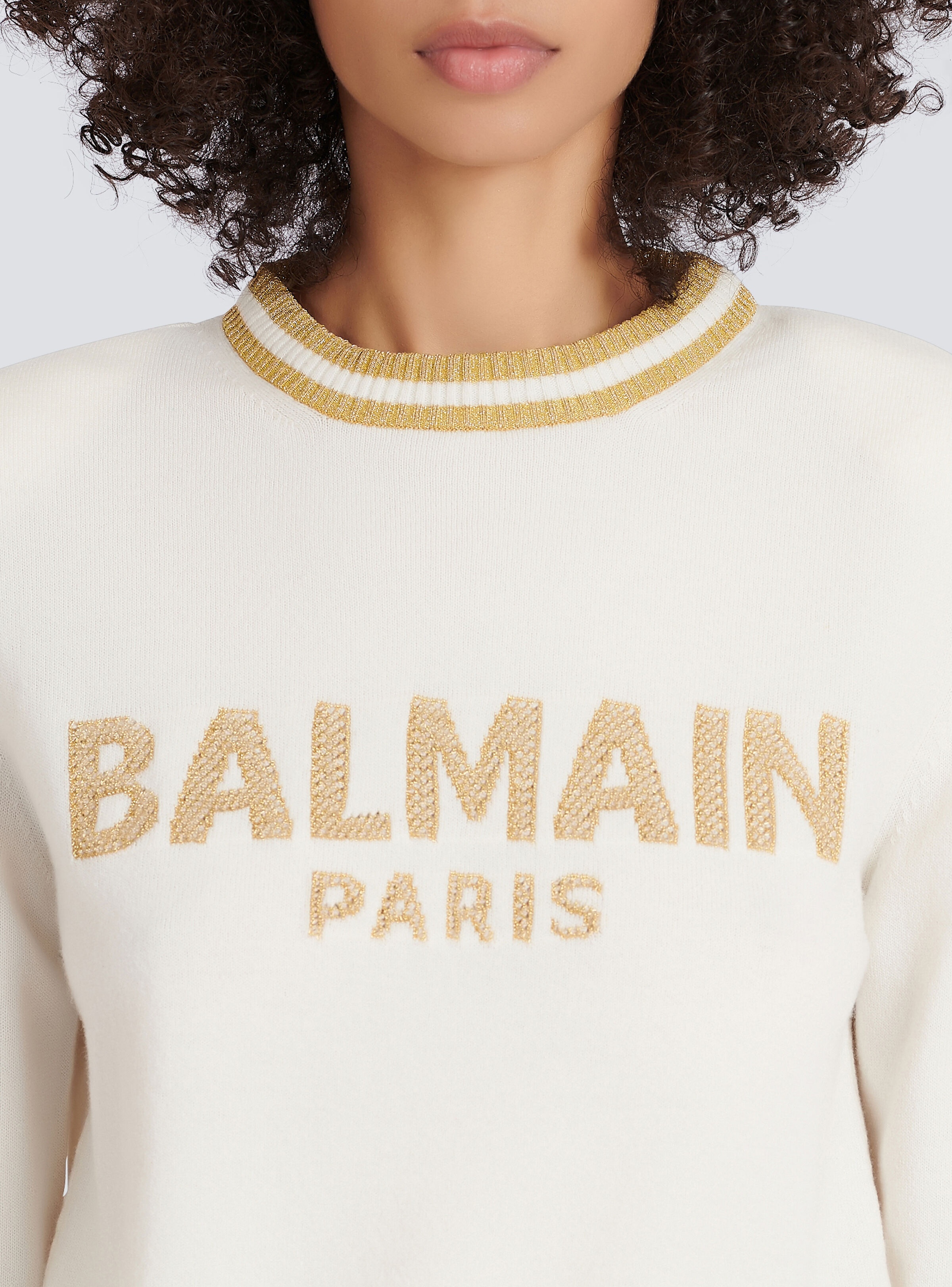 Cropped wool sweatshirt with gold Balmain logo - 6
