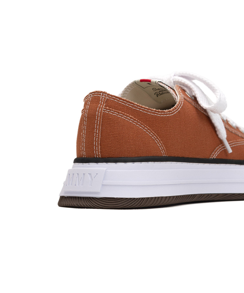 "YUCCA" OG Sole Canvas Low-top Sneaker 24