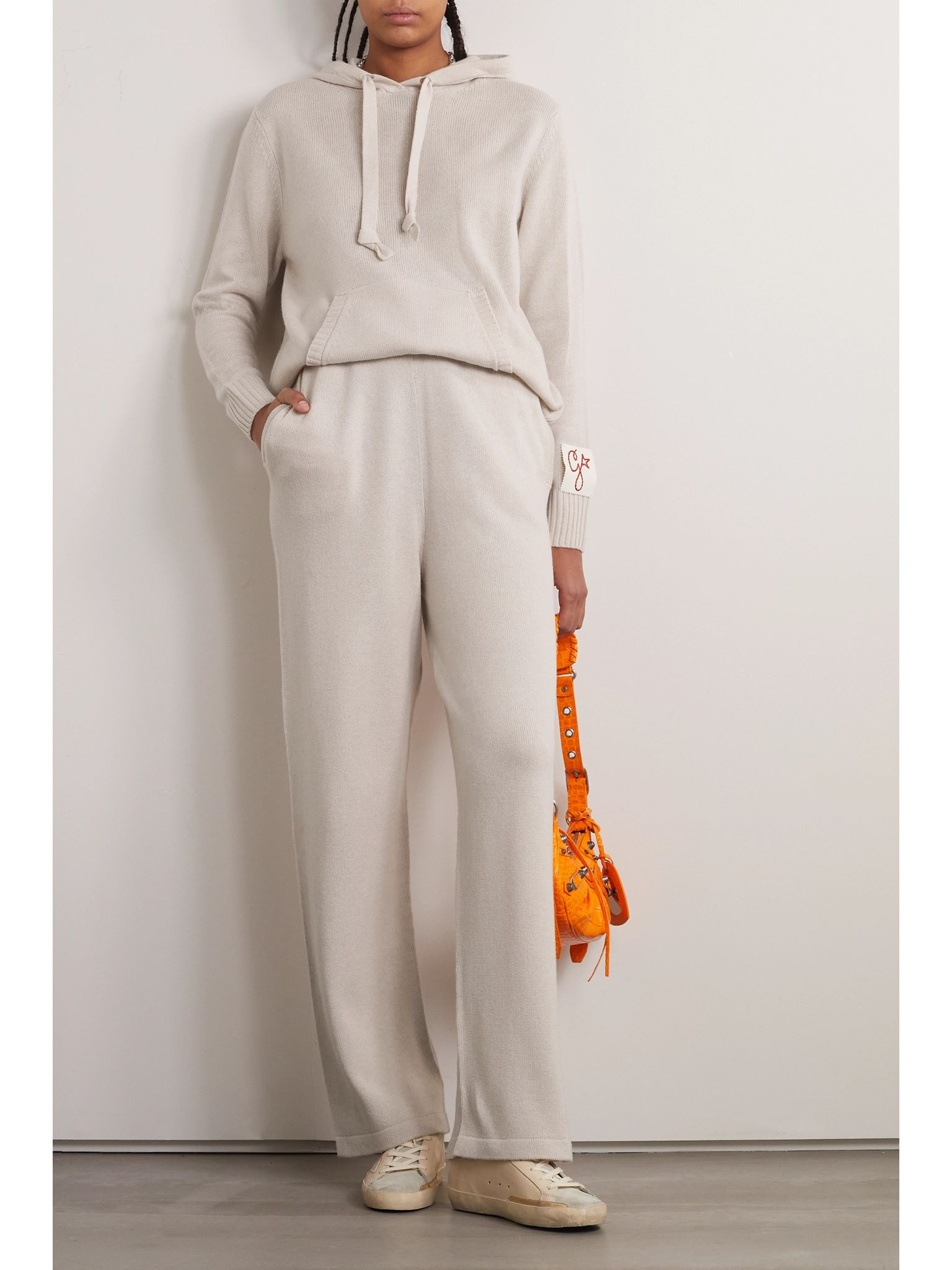 Golden cashmere and wool-blend track pants Off-white - 2