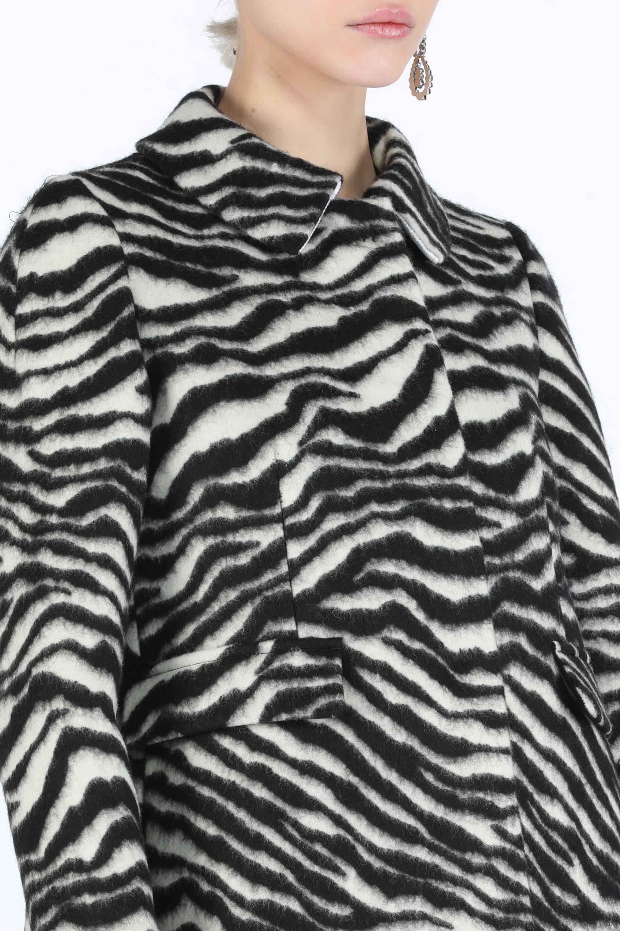 ZEBRA-PRINT JACKET - 5