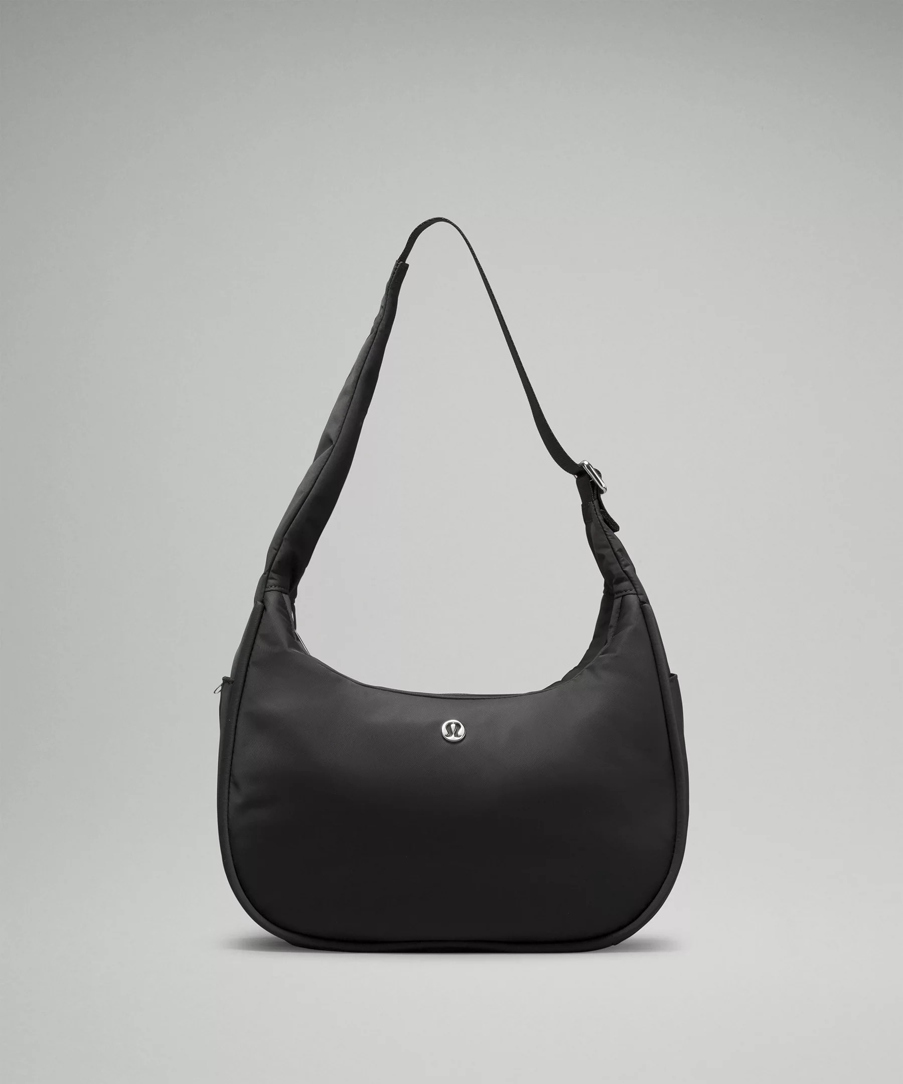 City Essentials Shoulder Bag 4L - 1