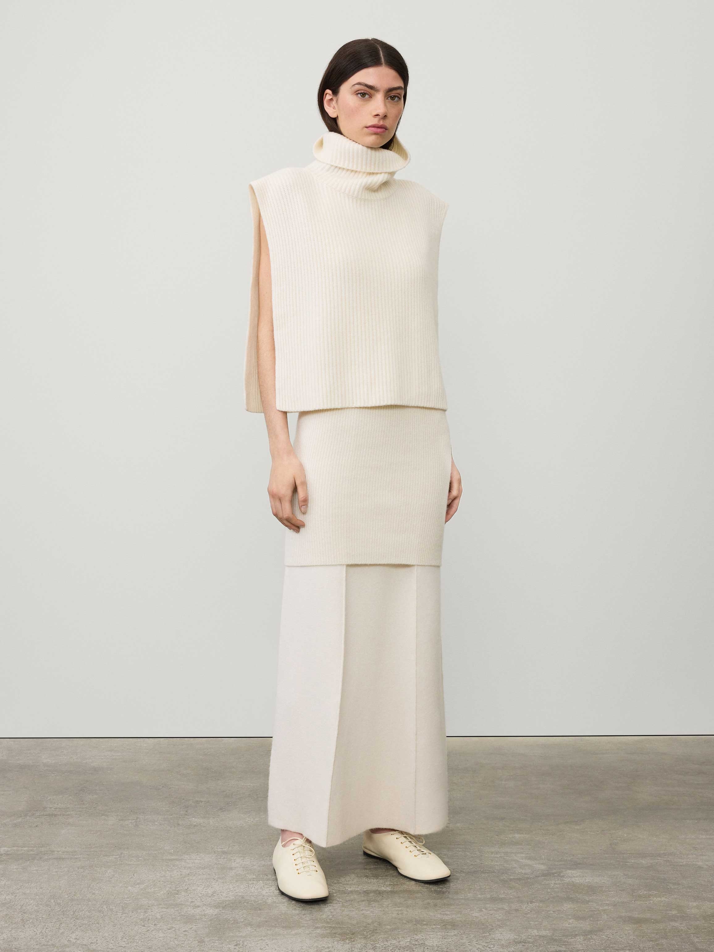 The Magda Open Vest - 4
