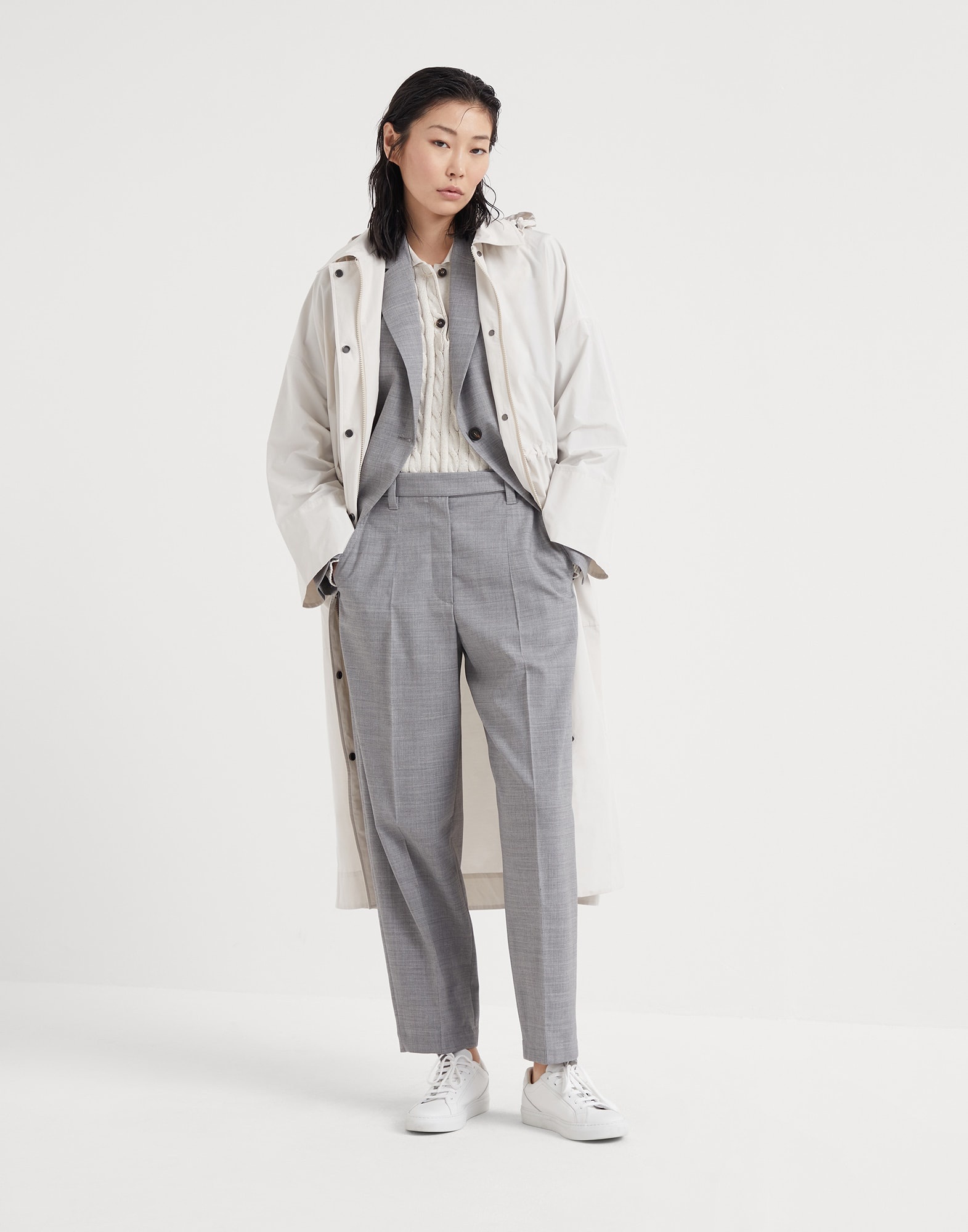 Water-resistant taffeta outerwear jacket with shiny pocket trim - 5