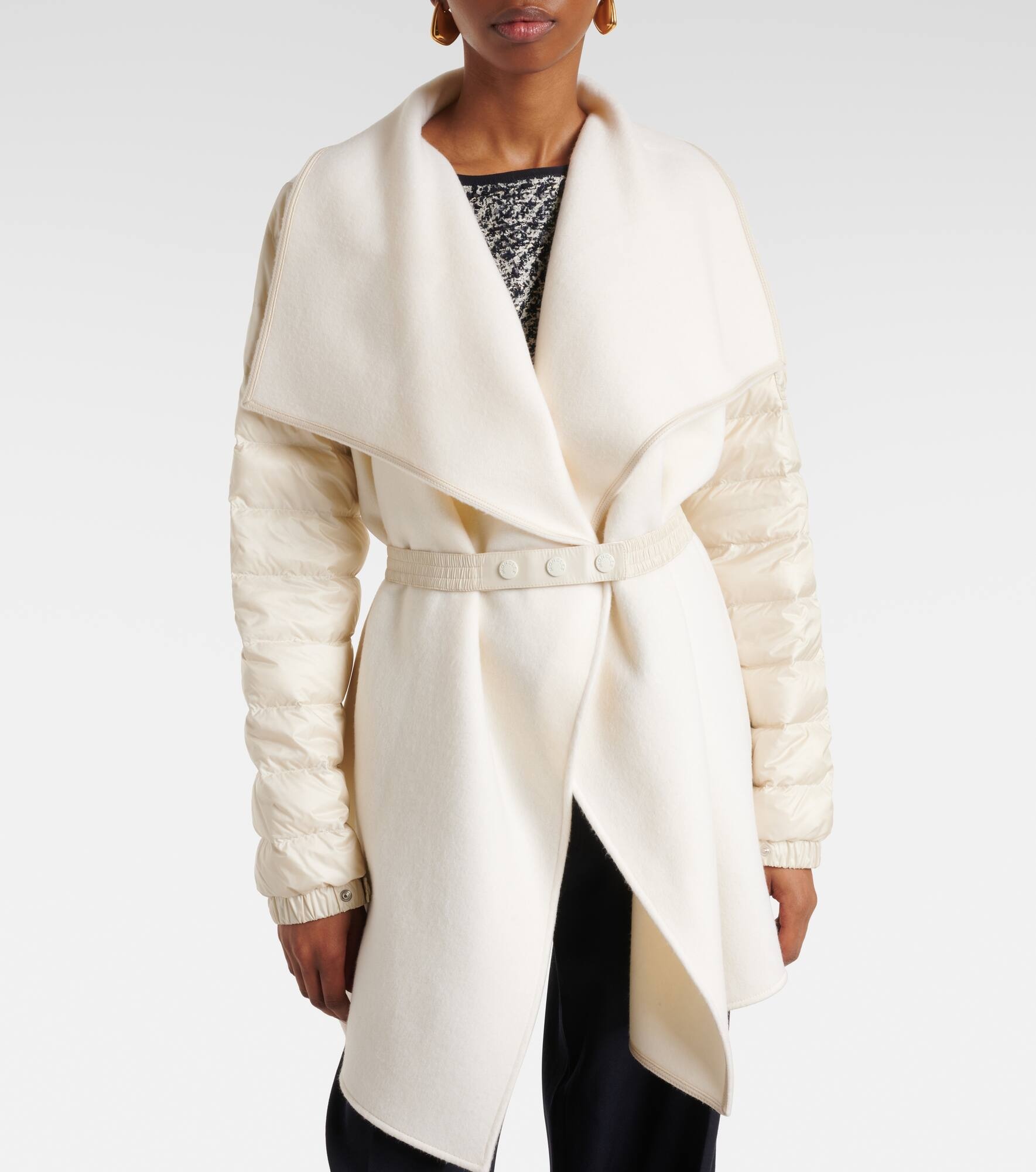 Padded wool-blend felt cape - 6