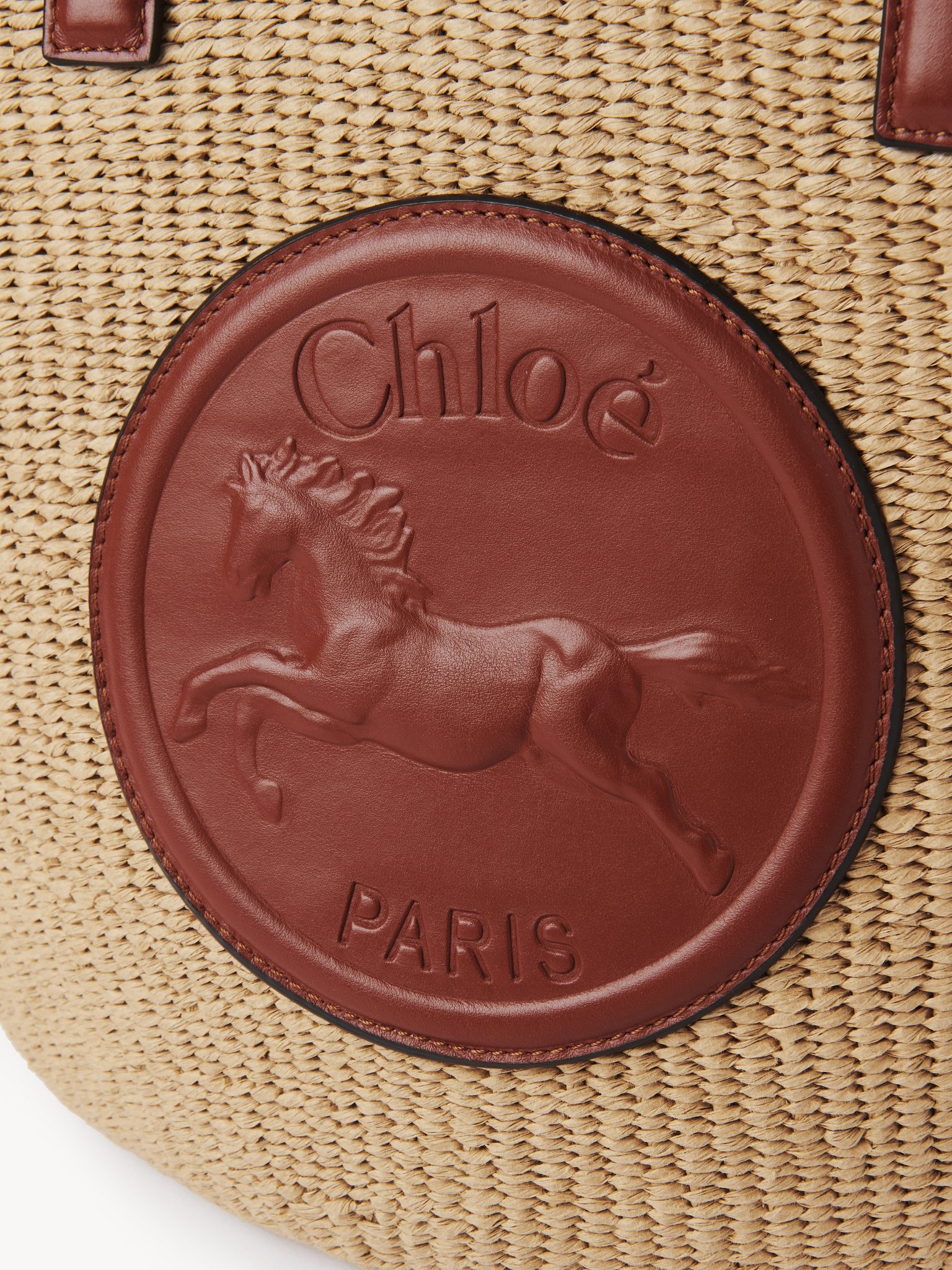 LARGE HORSE MEDAL BASKET IN NATURAL FIBERS - 7