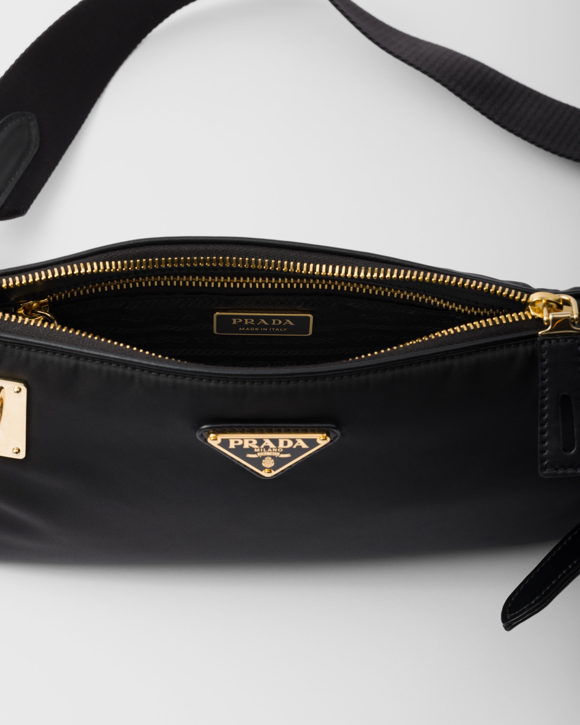 Small Re-Nylon and leather shoulder bag - 4