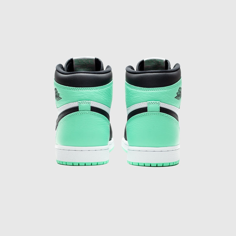 Nike★Jordan 1 Retro High OG Green Glow★送料・関税込★ Nike Air Jordan 1 Retro High OG Green Glow DZ5485-130 Mens