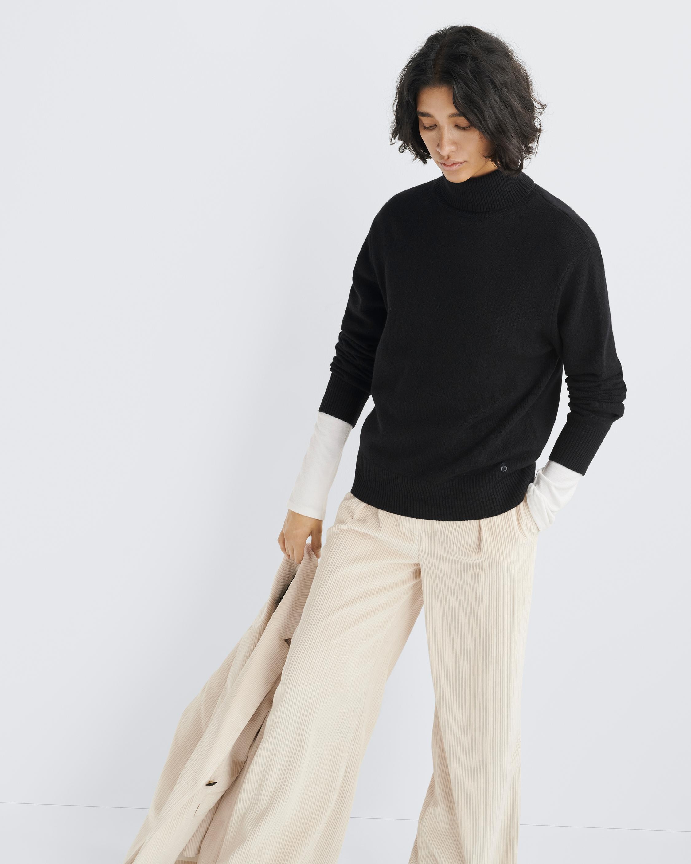 Talan Cashmere Turtleneck
Relaxed Fit - 7