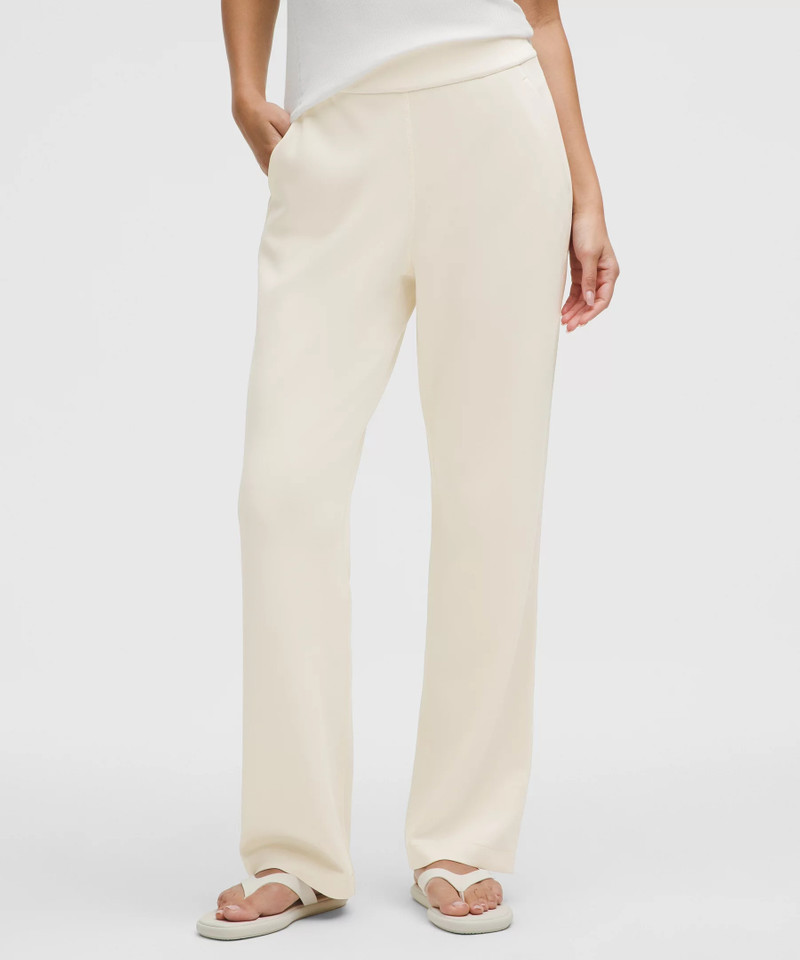 Softstreme High-Rise Straight-Leg Pant *Regular 1