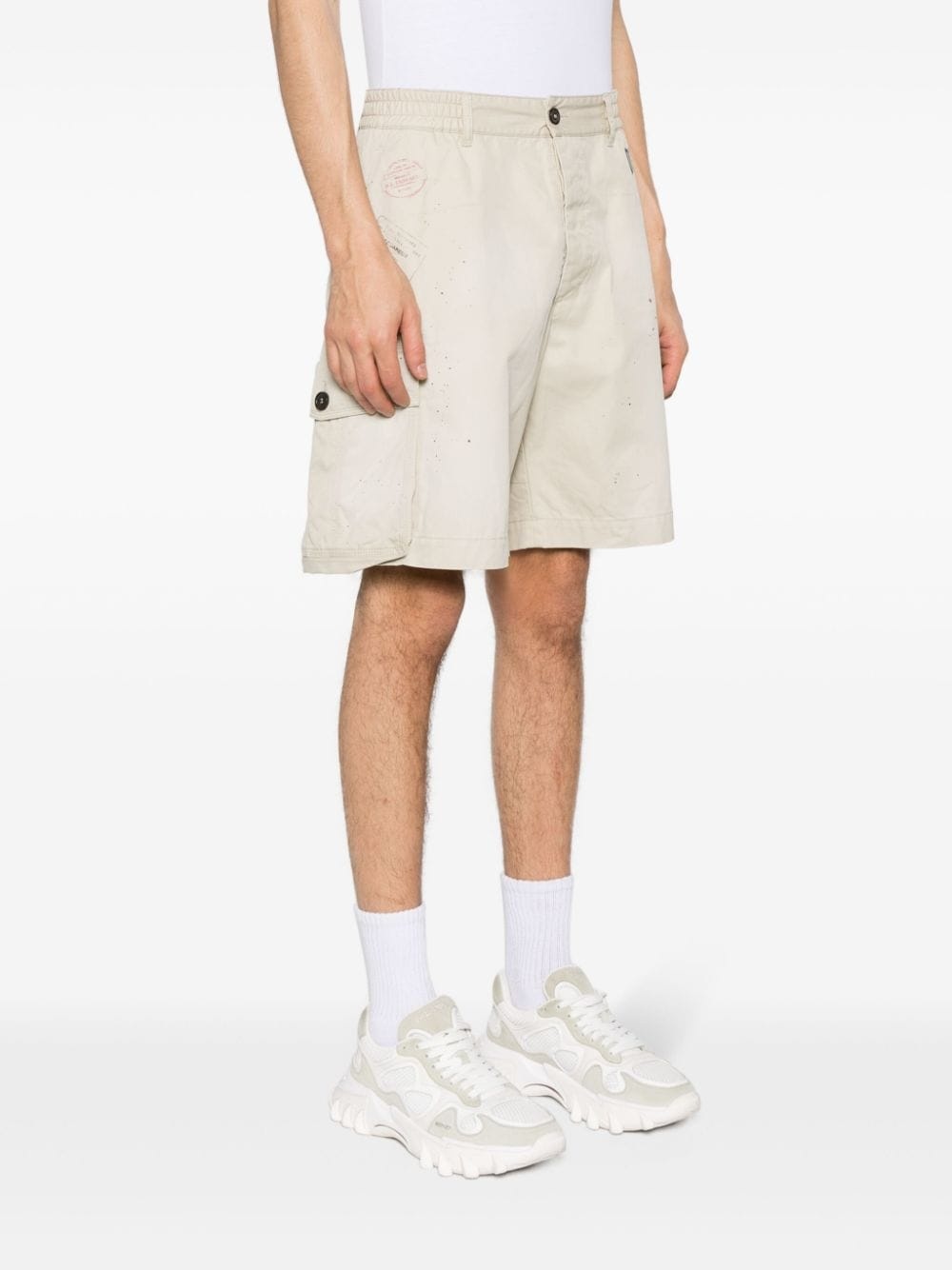 paint splatter-detail cargo shorts - 3