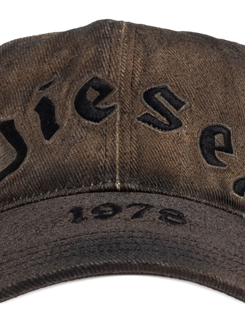 C-Selgot embroidered baseball cap 3