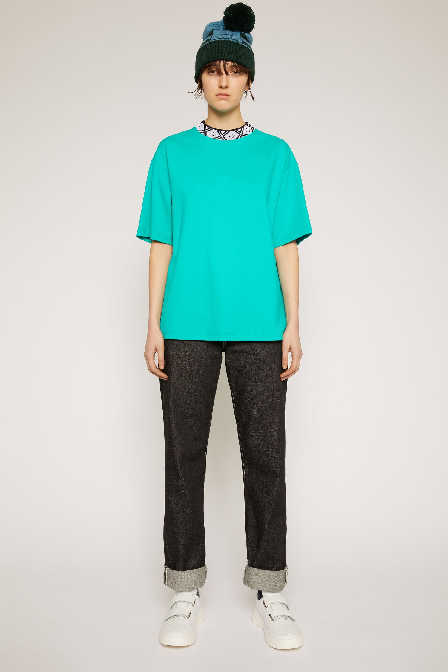 Face motif mock neck t-shirt jade green - 2