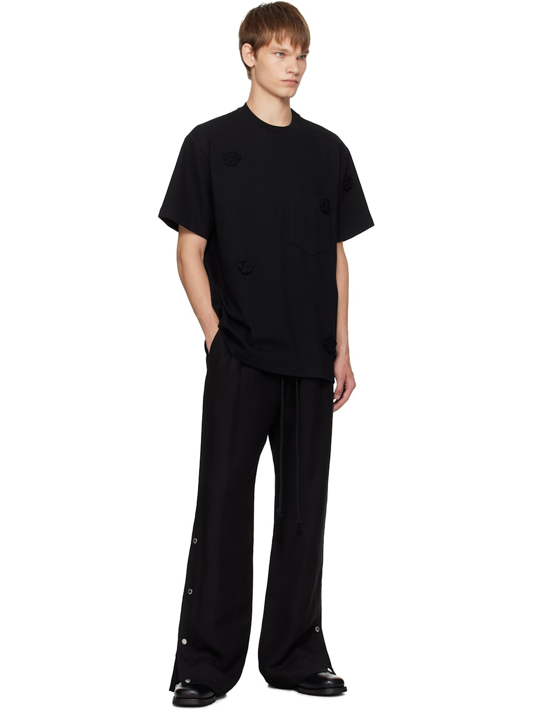 Black Daisy Standard T-shirt - 4