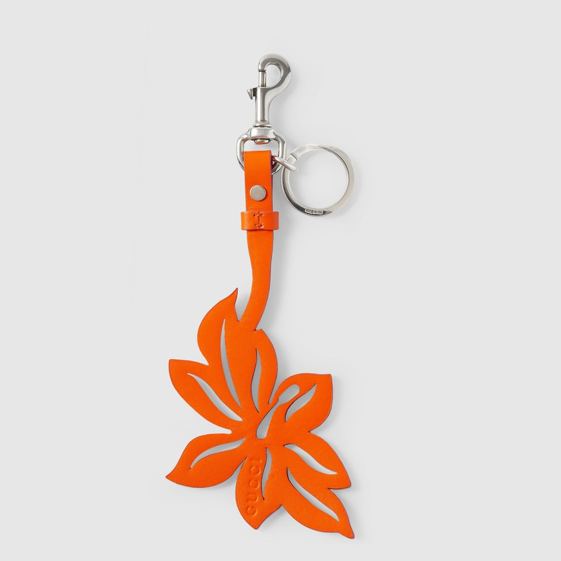 GUCCI Flower keychain charm outlook
