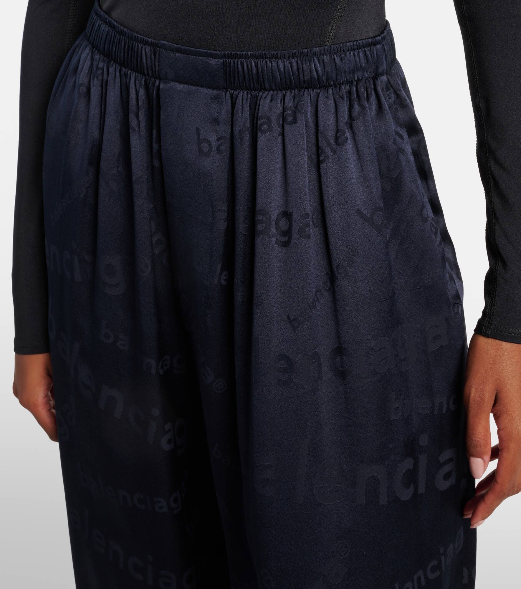 Silk wide-leg pants - 4