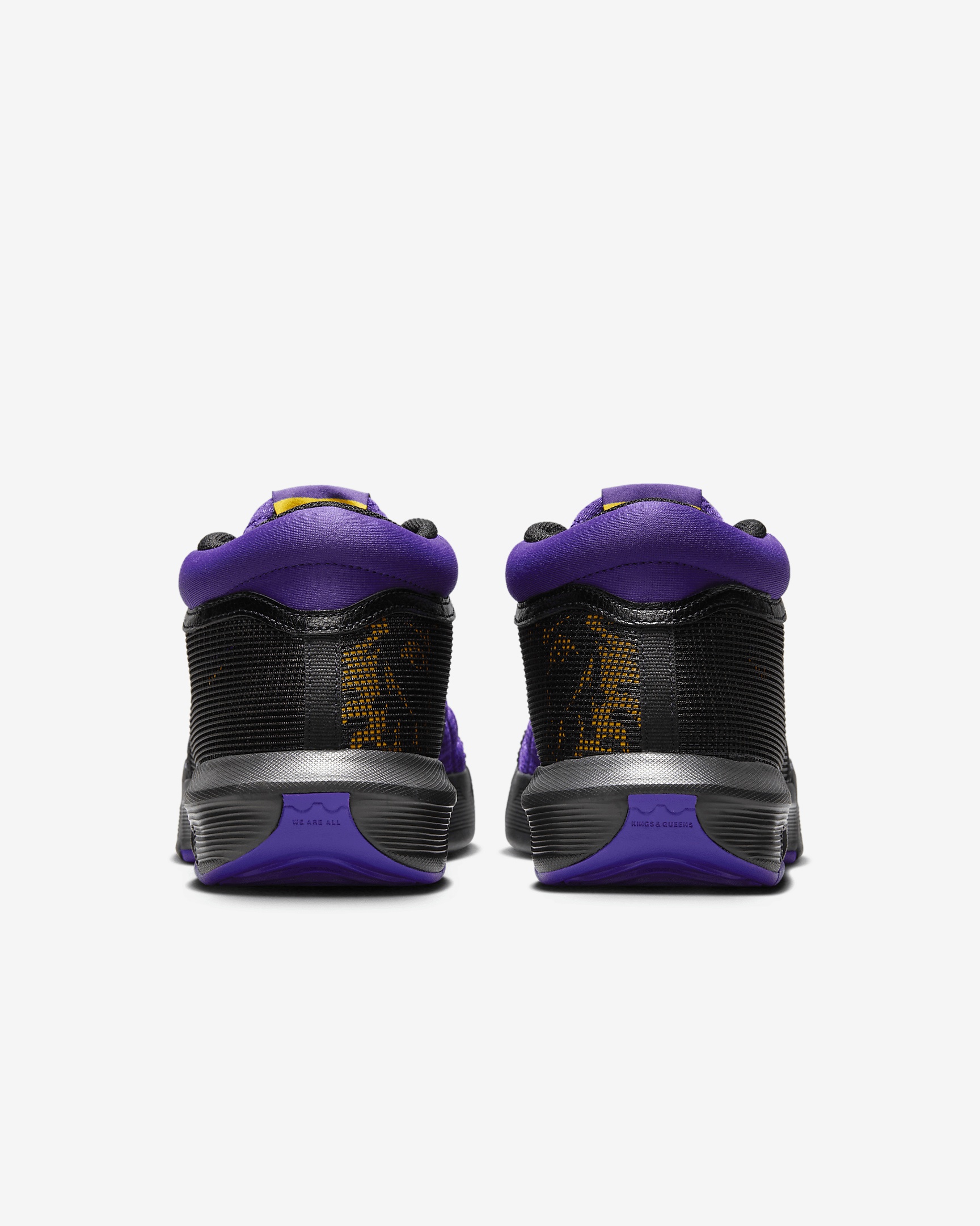 LeBron Witness 8 Basketball Shoes - 6