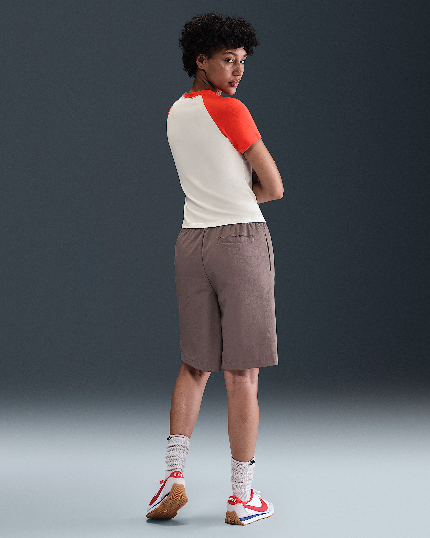Nike Sportswear Chill Knit Women's Slim Graphic T-Shirt - 5