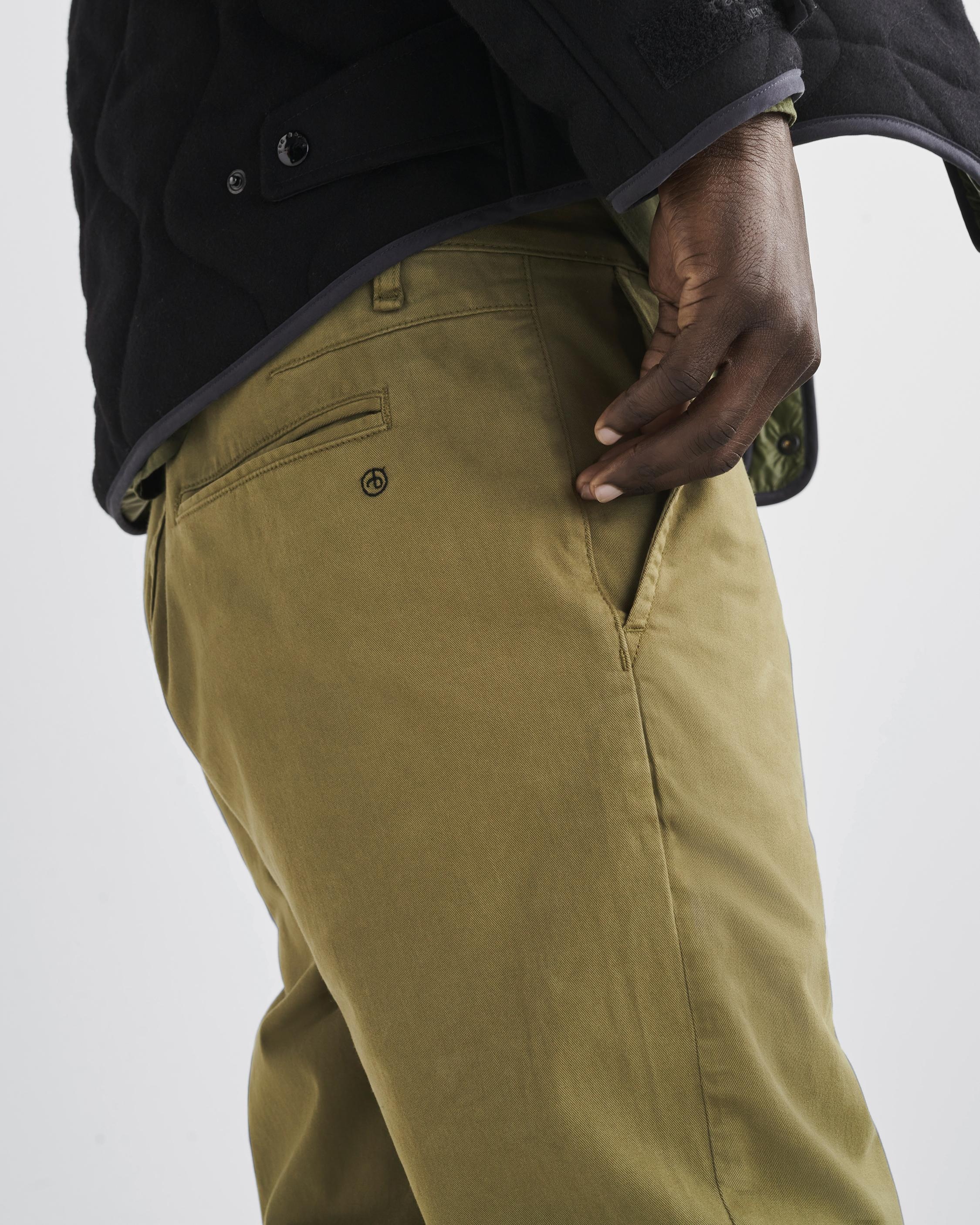 Fit 2 Stretch Twill Chino
Slim Fit Pant - 3