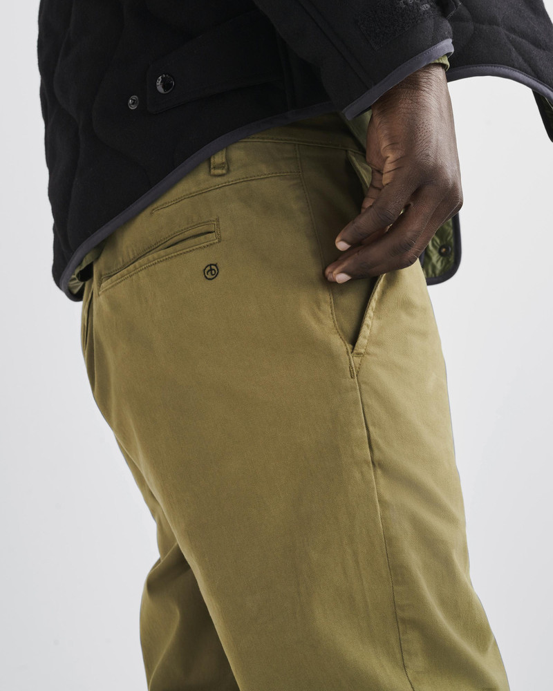 Fit 2 Stretch Twill Chino
Slim Fit Pant 3