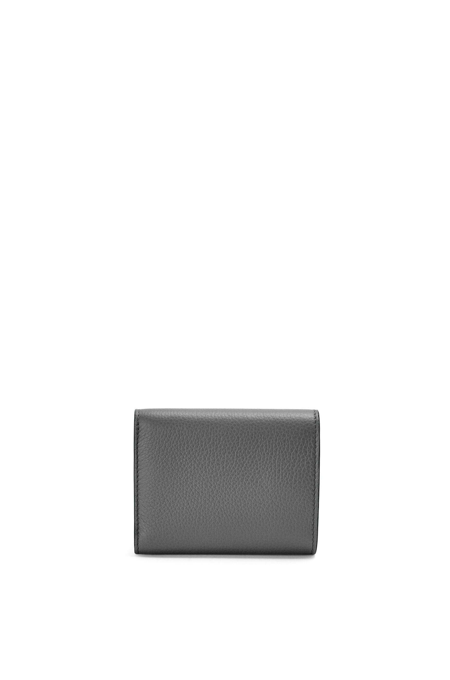Trifold wallet in soft grained calfskin - 5
