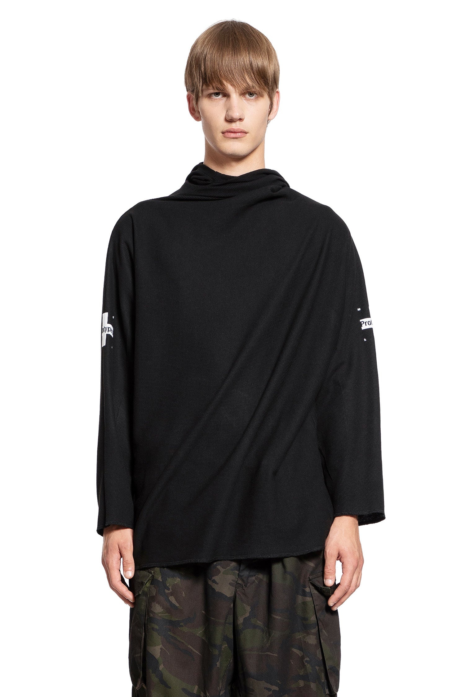 Waffle-Twisted-Hoodie - 1