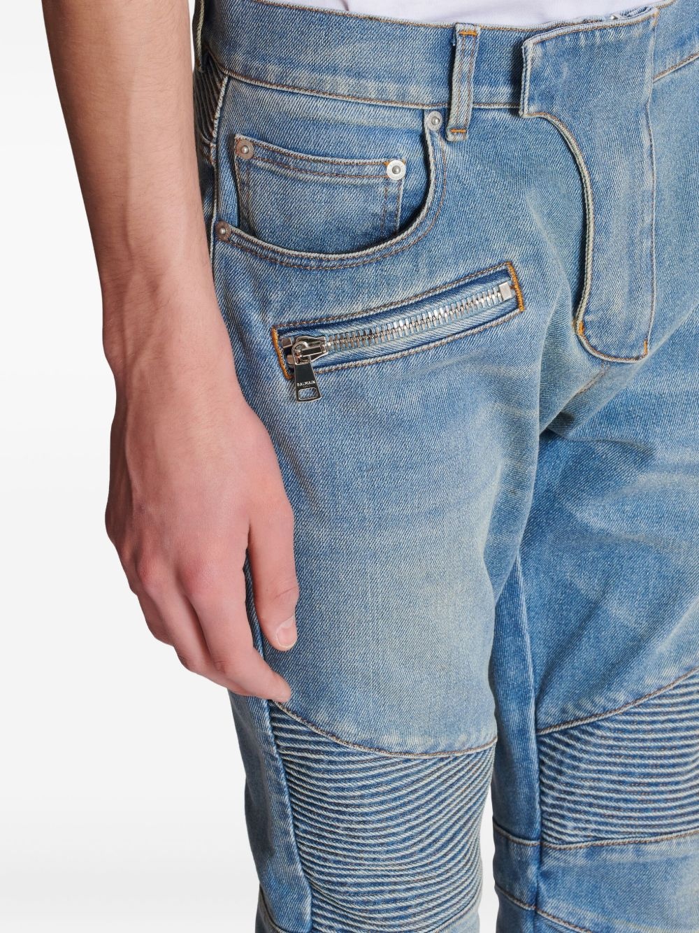 straight-leg jeans - 6