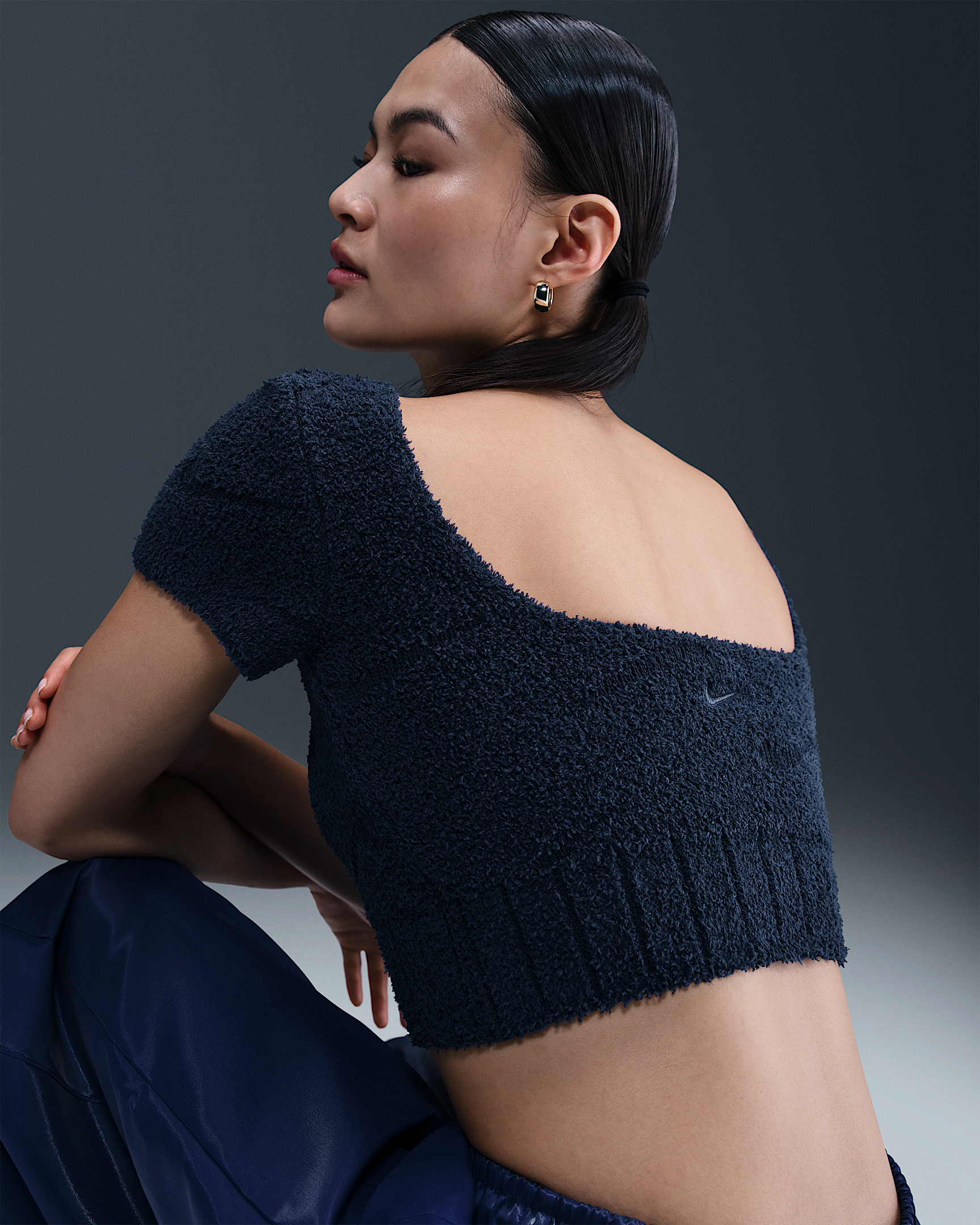 Nike Sportswear Phoenix Cozy Bouclé Women's Short-Sleeve Cropped Knit Top - 2