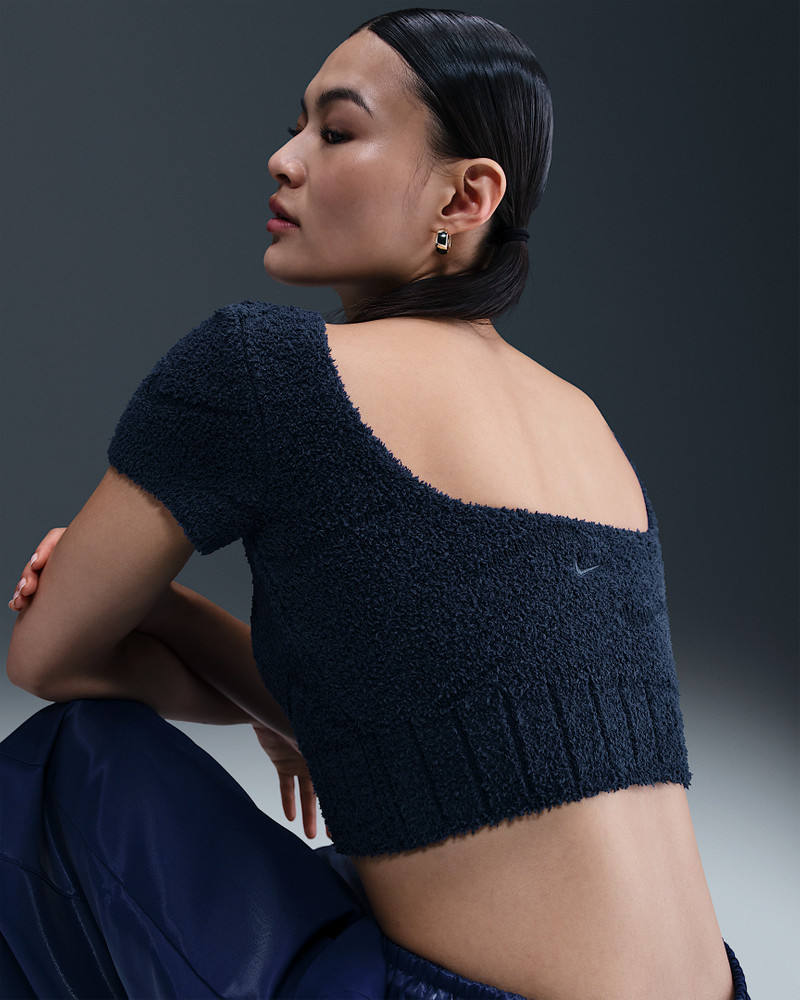 Nike Nike Sportswear Phoenix Cozy Bouclé Women's Short-Sleeve Cropped Knit Top outlook