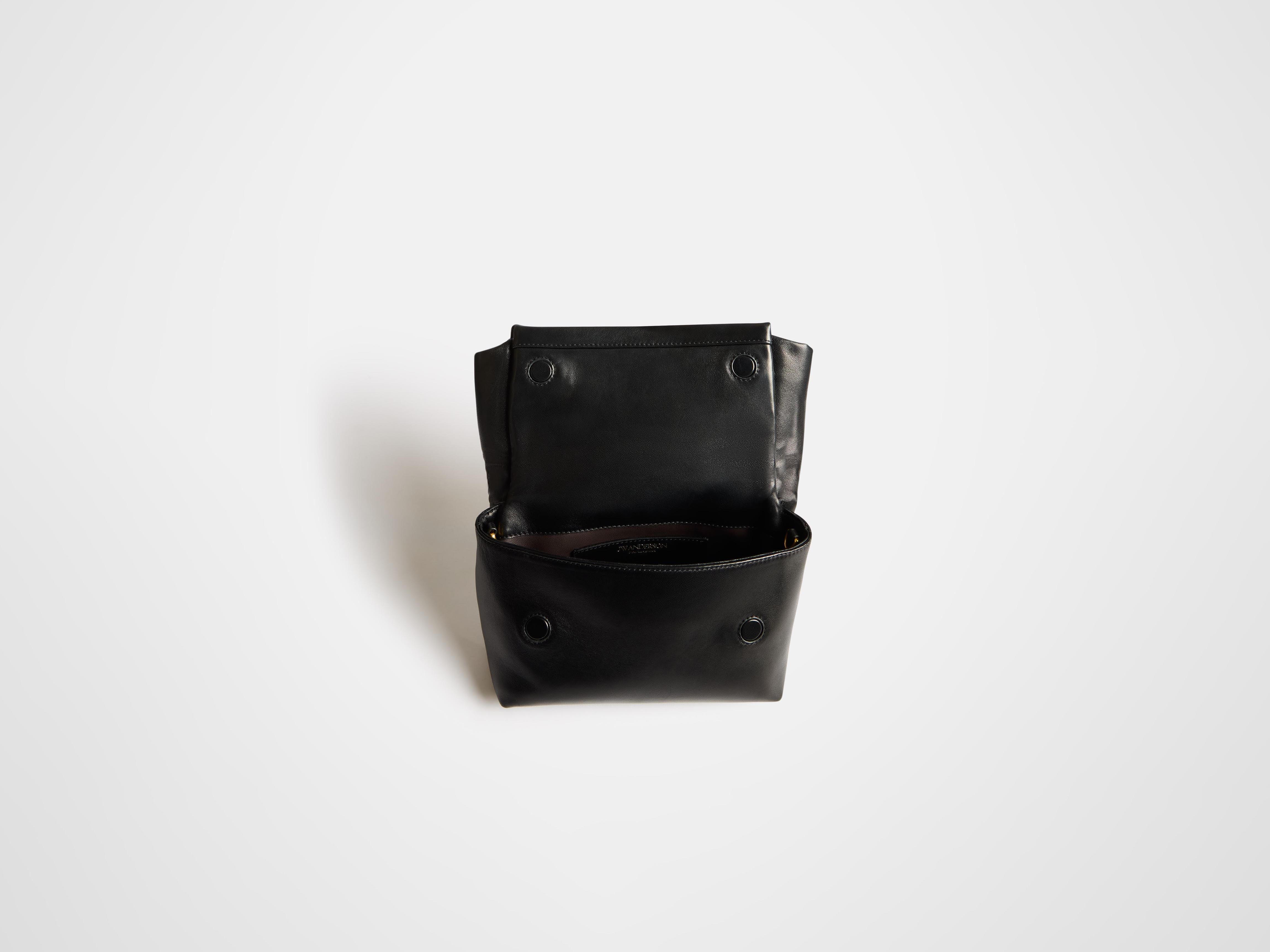 MEDIUM TWISTER BAG IN BLACK LEATHER - 7