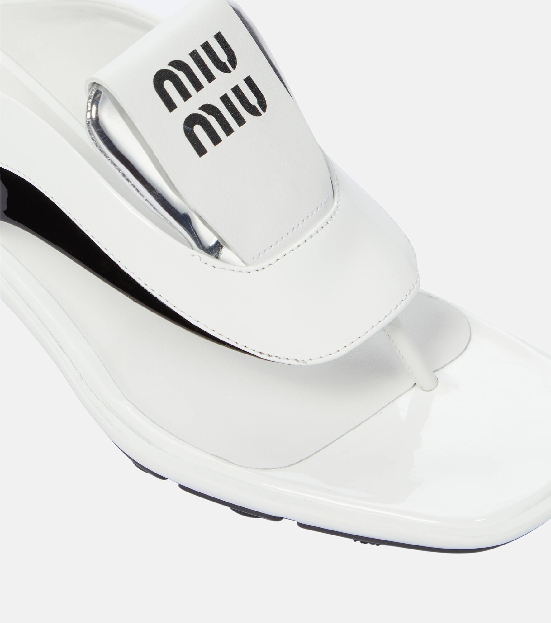 Leather thong sandals - 6